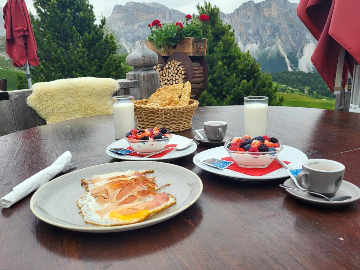 Apartamento Neve E Sole Selva di Val Gardena Exterior foto